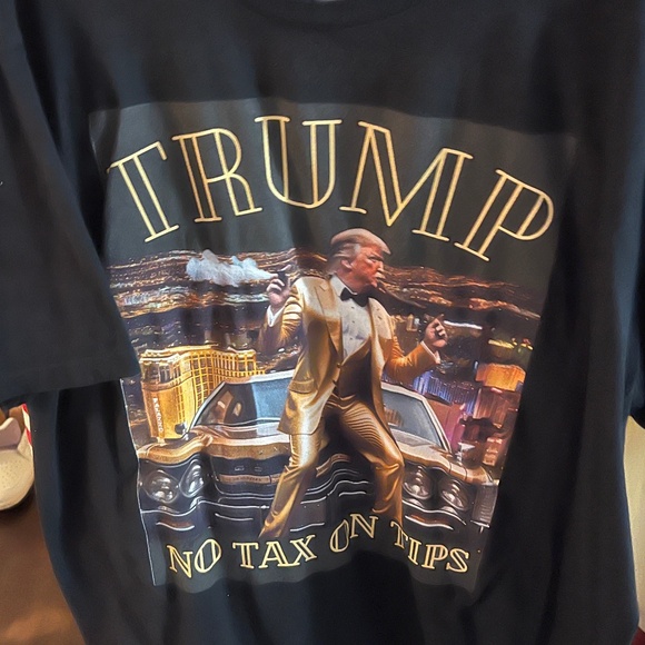 President Trump "No Tax on Tips" Modern Fit T-Shirt - Picture 3 of 4